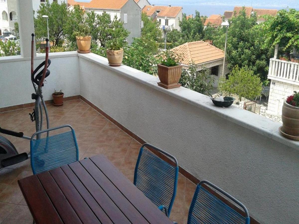 Apartments Magda Supetar Exterior foto