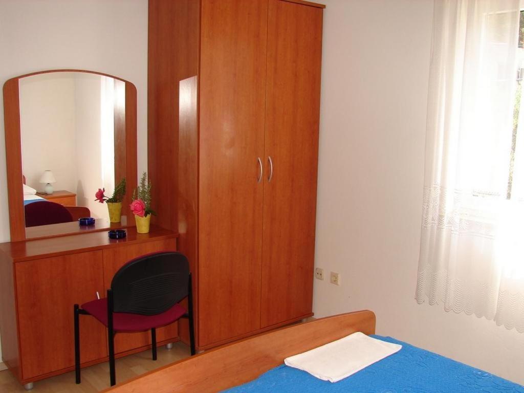 Apartments Magda Supetar Habitación foto